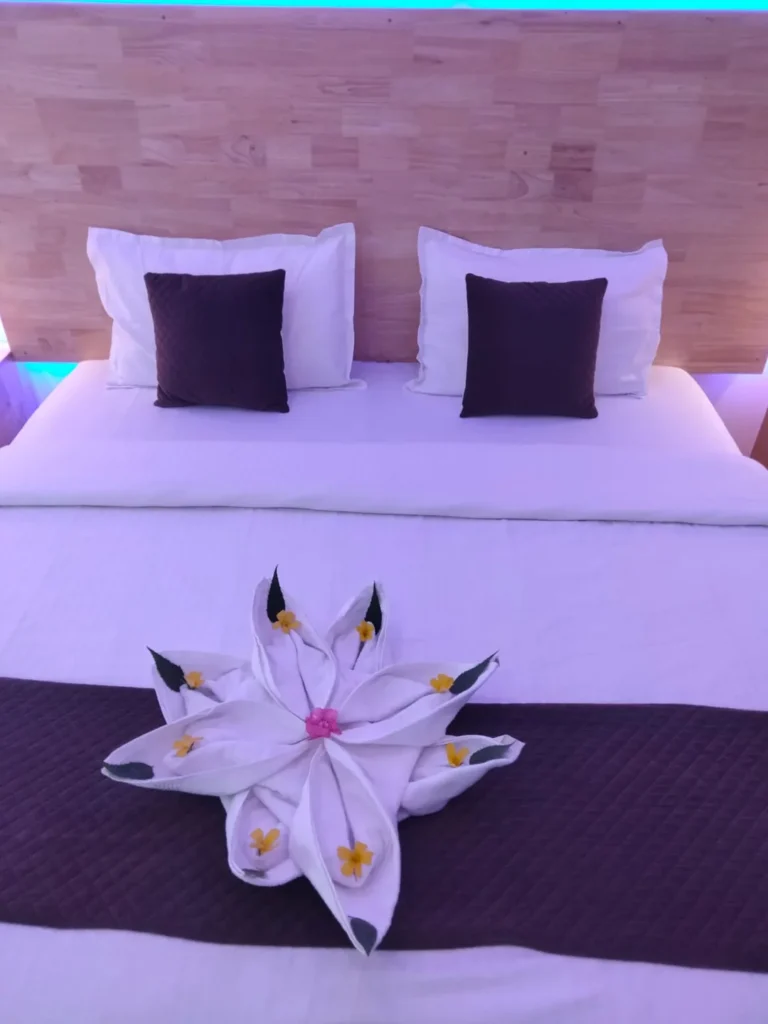 Silver Sand Beach homestay — Scallops DMC